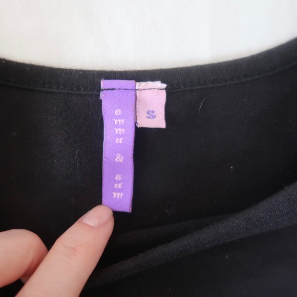 LF Stores | Studded Cuff Crop Top - Picture 4 of 7